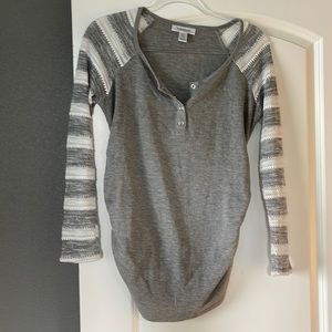 Motherhood maternity Henley shirt gray size small